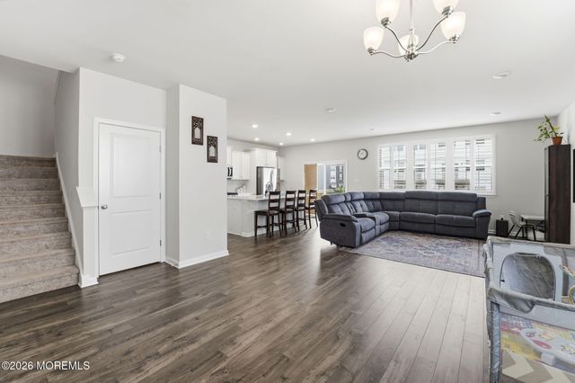 14 Barnegat Lane, Jackson, NJ 08527