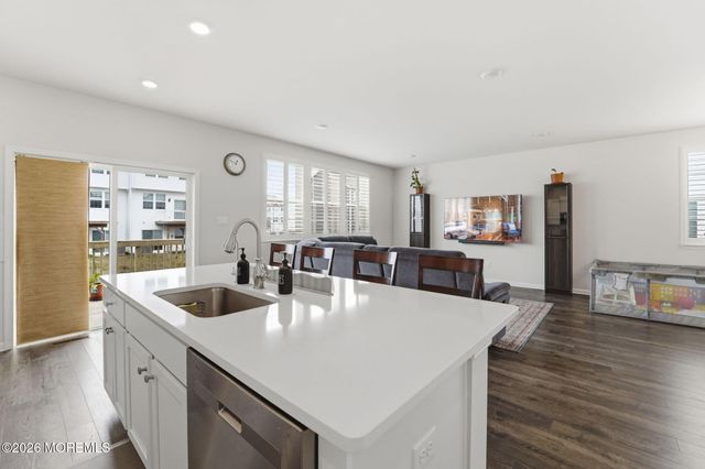 14 Barnegat Lane, Jackson, NJ 08527