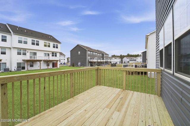 14 Barnegat Lane, Jackson, NJ 08527