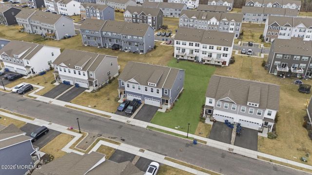 14 Barnegat Lane, Jackson, NJ 08527