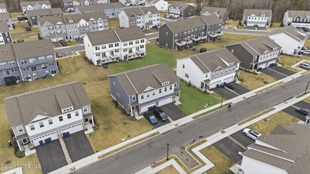 14 Barnegat Lane, Jackson, NJ 08527