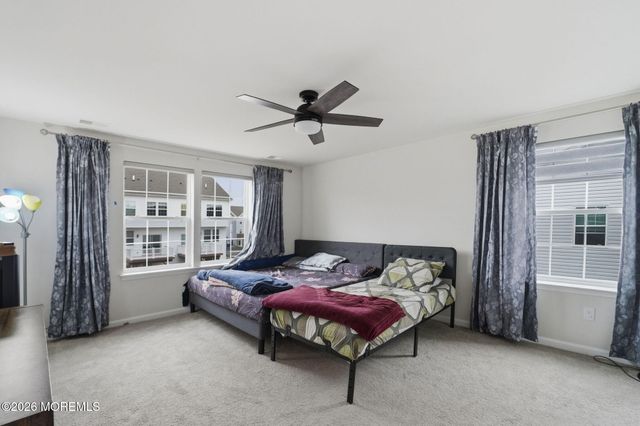 14 Barnegat Lane, Jackson, NJ 08527