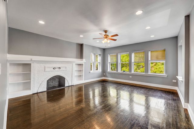 7025 S Chappel Avenue 3, Chicago, IL 60649