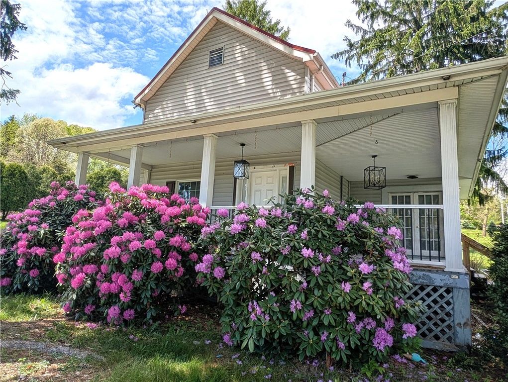 344 New Salem Rd, Menallen Twp, PA 15401