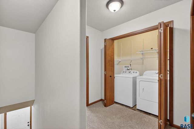 2800 E Madison St Street 1-4, Sioux Falls, SD 57103