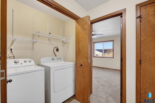 2800 E Madison St Street 1-4, Sioux Falls, SD 57103