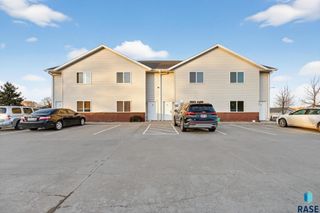 2800 E Madison St Street 1-4, Sioux Falls, SD 57103