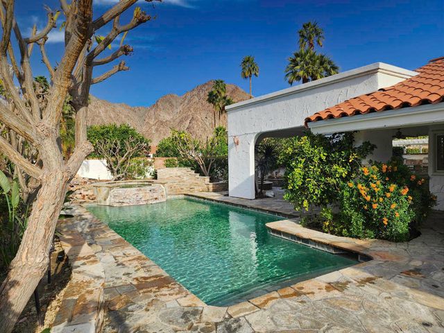 48825 Ave Anselmo, La Quinta, CA 92253