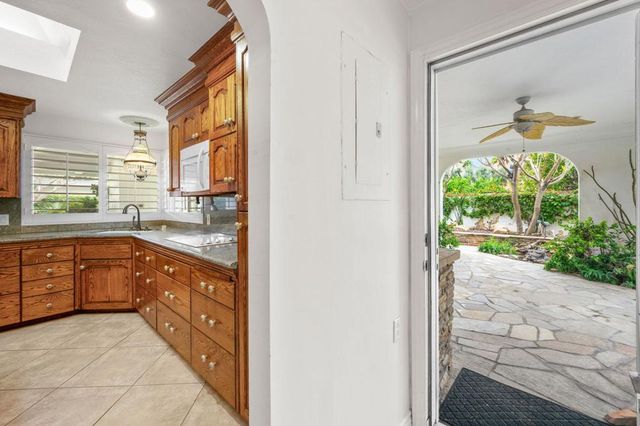 48825 Ave Anselmo, La Quinta, CA 92253