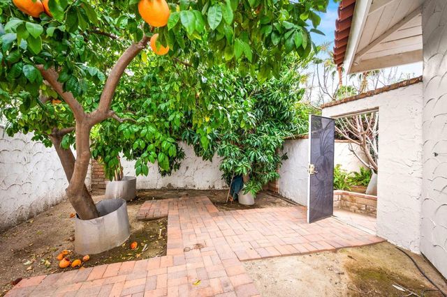 48825 Ave Anselmo, La Quinta, CA 92253