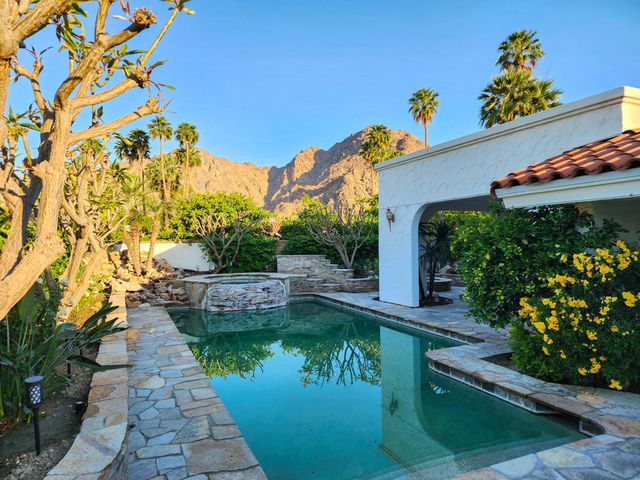 48825 Ave Anselmo, La Quinta, CA 92253