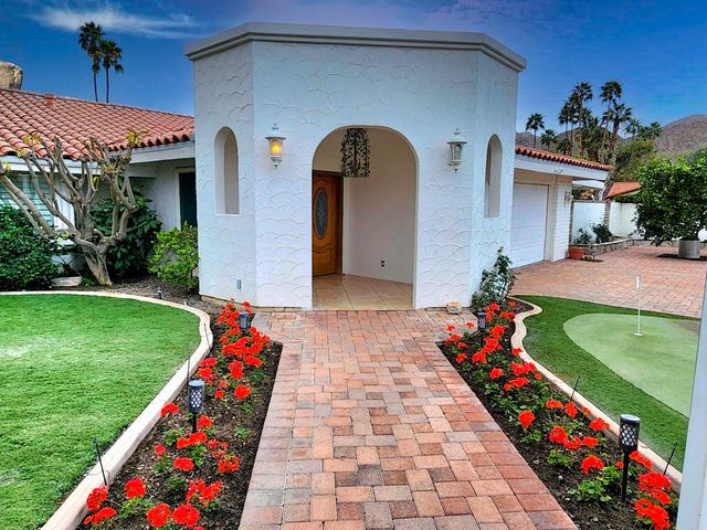 48825 Ave Anselmo, La Quinta, CA 92253