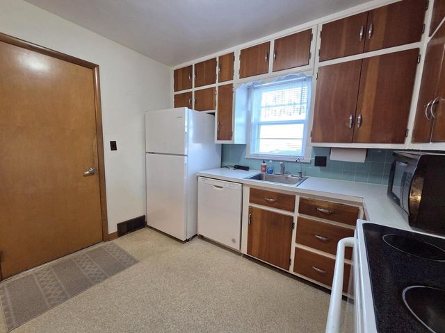 W3874 Vaughn Road, Cambria, WI 53923