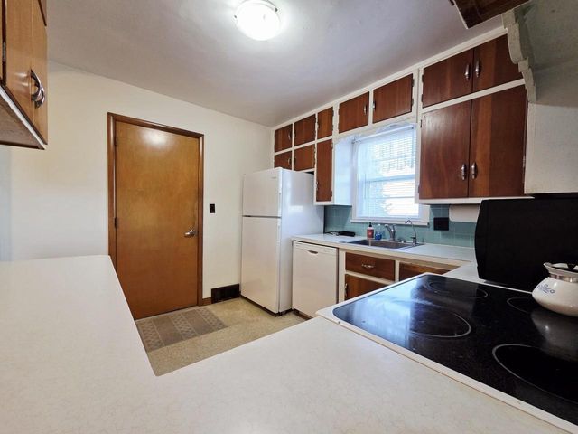 W3874 Vaughn Road, Cambria, WI 53923