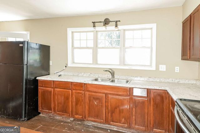 2325 E Hill Way, Norcross, GA 30071