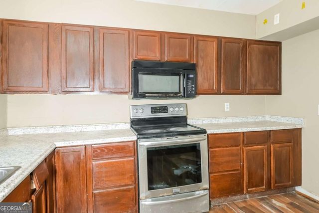 2325 E Hill Way, Norcross, GA 30071