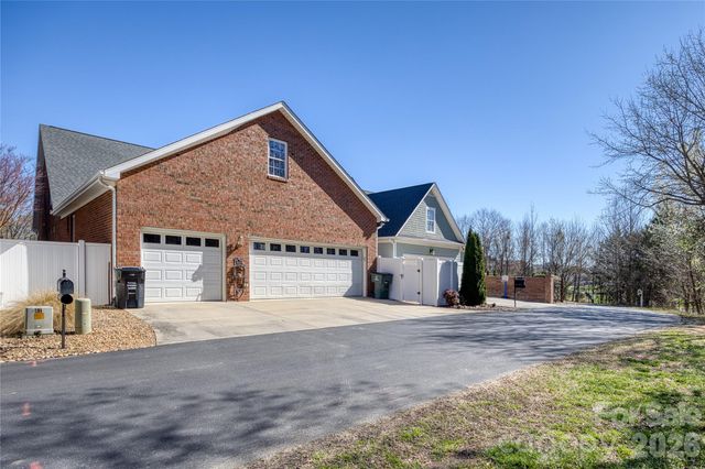 6172 Village Drive NW, Concord, NC 28027