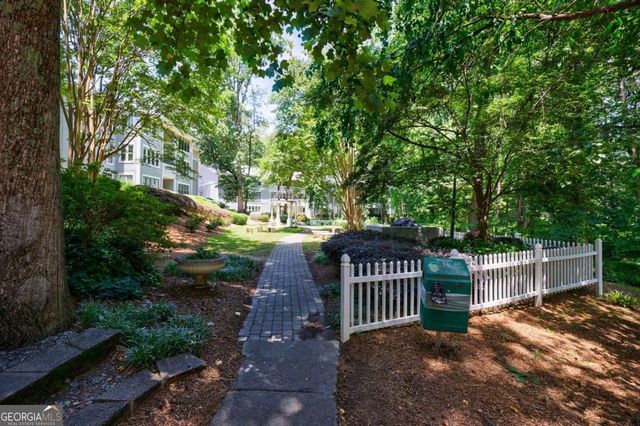 215 Summit North Drive NE, Atlanta, GA 30324