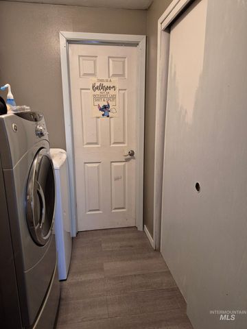 820 Meadows Dr, Twin Falls, ID 83301