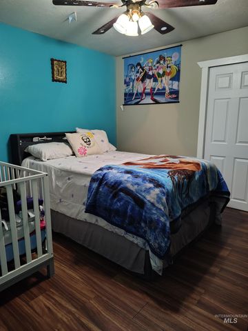 820 Meadows Dr, Twin Falls, ID 83301