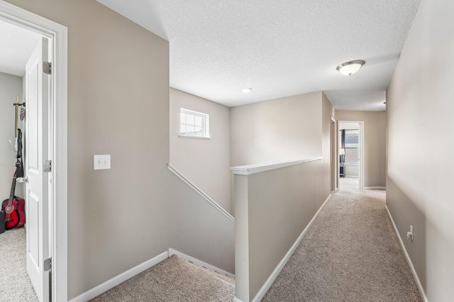 4647 Copper Ridge Drive, Woodbury, MN 55129