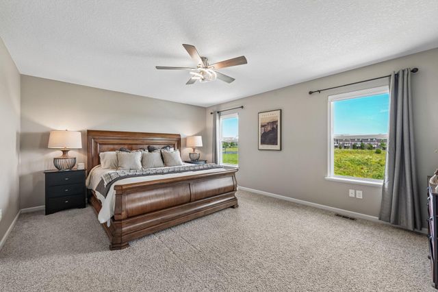 4647 Copper Ridge Drive, Woodbury, MN 55129