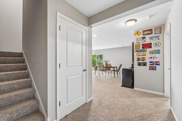 4647 Copper Ridge Drive, Woodbury, MN 55129
