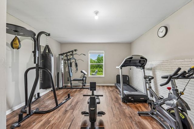 4647 Copper Ridge Drive, Woodbury, MN 55129