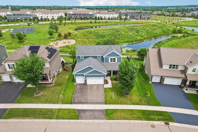 4647 Copper Ridge Drive, Woodbury, MN 55129