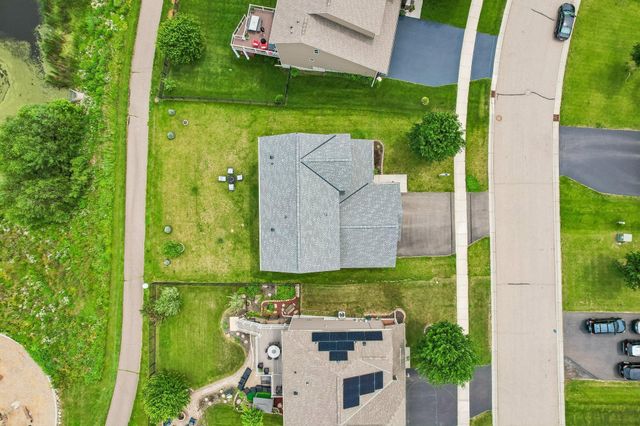 4647 Copper Ridge Drive, Woodbury, MN 55129