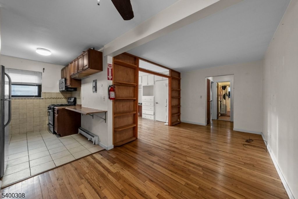 401 Us Highway 22 C, North Plainfield Boro, NJ 07060