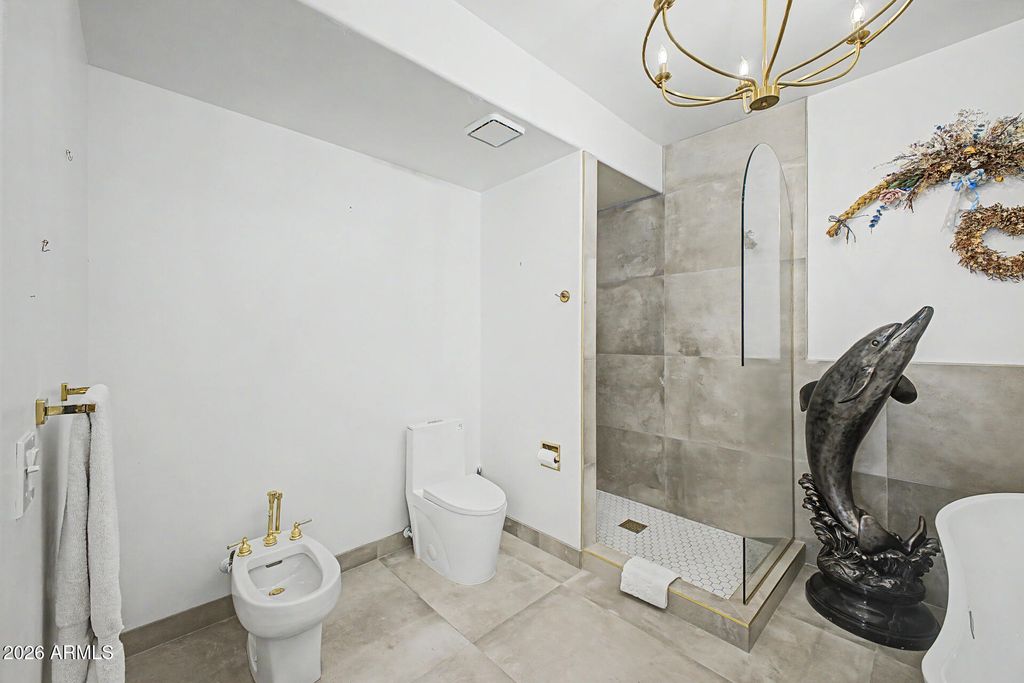 Image 27 of property listing at 1700 E LAKESIDE Drive 63, Gilbert, AZ 85234