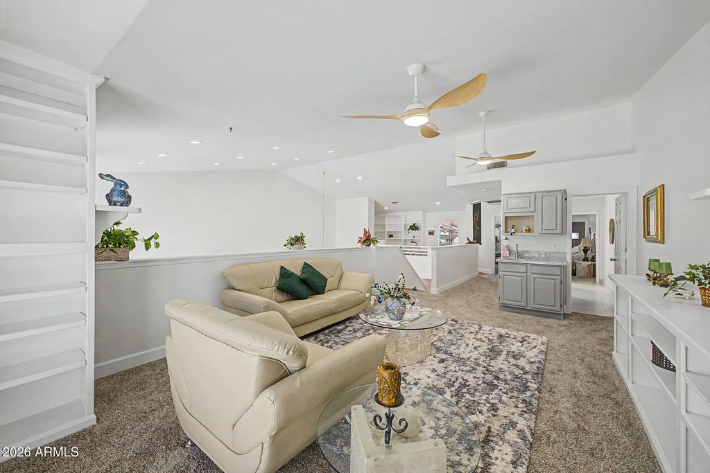 Image 34 of property listing at 1700 E LAKESIDE Drive 63, Gilbert, AZ 85234