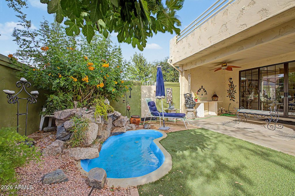 Image 46 of property listing at 1700 E LAKESIDE Drive 63, Gilbert, AZ 85234