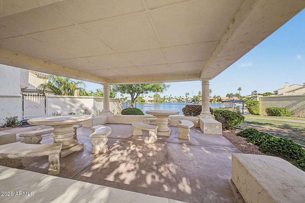 Image 50 of property listing at 1700 E LAKESIDE Drive 63, Gilbert, AZ 85234