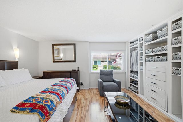 11517 Village Place Drive 152, Houston, TX 77077