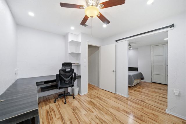 11517 Village Place Drive 152, Houston, TX 77077