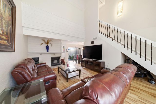 11517 Village Place Drive 152, Houston, TX 77077