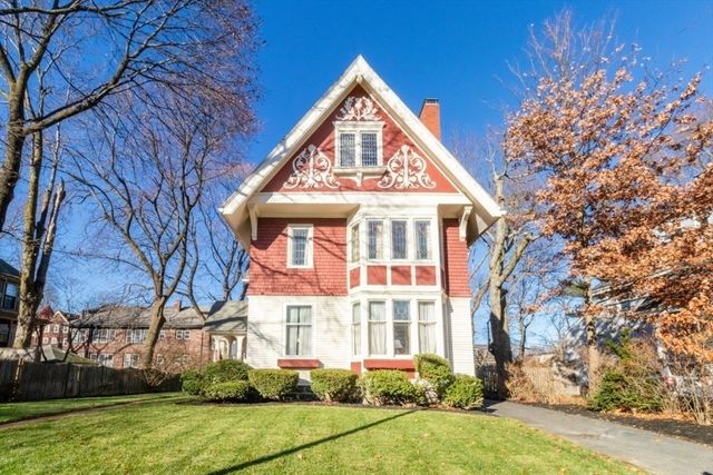 28 Melville Ave, Boston, MA 02124