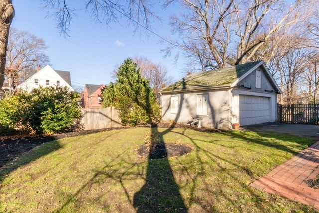 28 Melville Ave, Boston, MA 02124