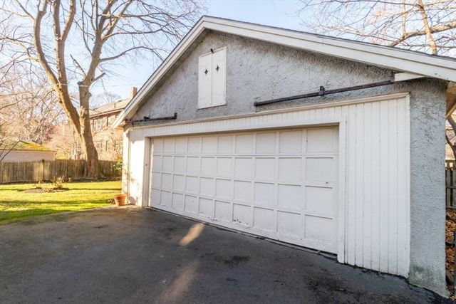 28 Melville Ave, Boston, MA 02124