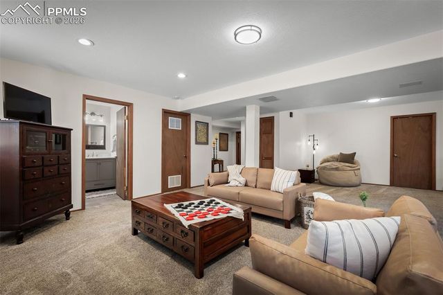 20070 Lofty Pine Lane, Monument, CO 80132