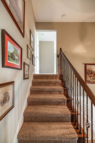 1098 Paddock Park Cir, Gallatin, TN 37066