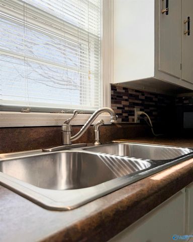 763 Highway 55 W, Falkville, AL 35622