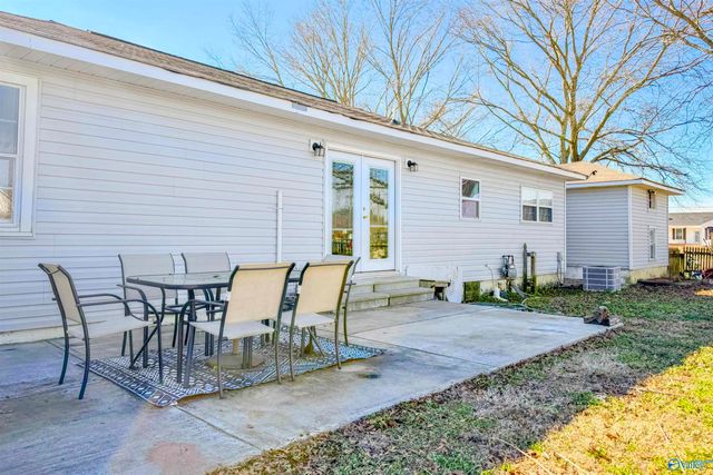 763 Highway 55 W, Falkville, AL 35622