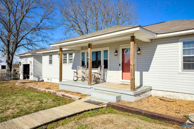 763 Highway 55 W, Falkville, AL 35622