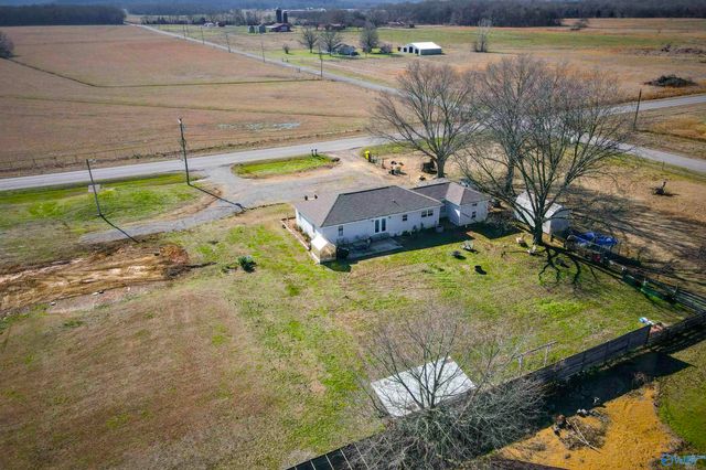 763 Highway 55 W, Falkville, AL 35622
