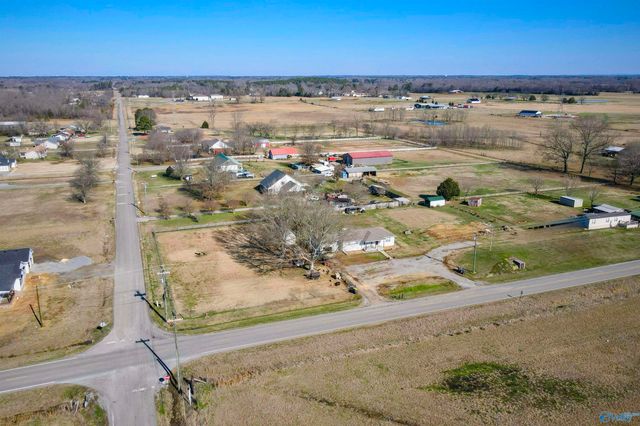 763 Highway 55 W, Falkville, AL 35622