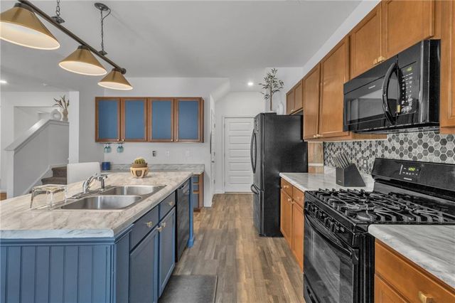 97 CROSSROAD CIR, Jasper, GA 30143