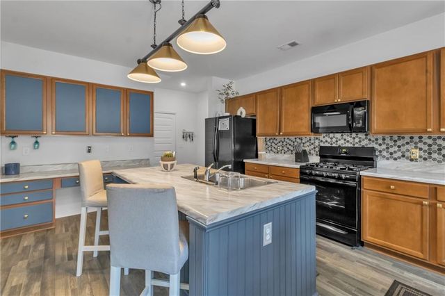 97 CROSSROAD CIR, Jasper, GA 30143